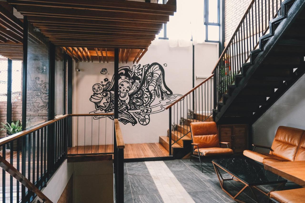 Family Tree Hotel Краби Экстерьер фото